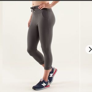 COPY - Lululemon crops